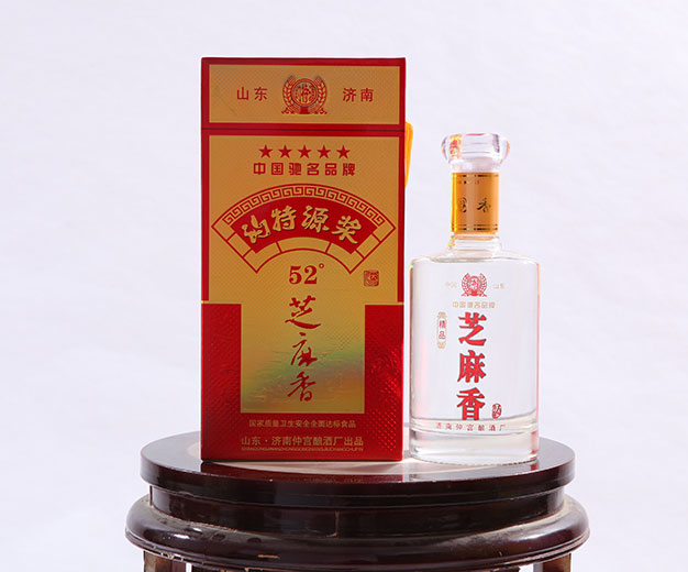 江苏趵特源浆52度芝麻香型白酒